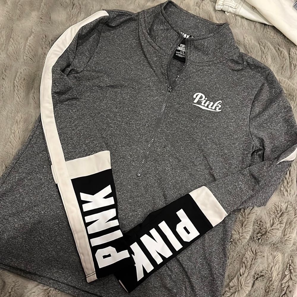 VS pink half zip